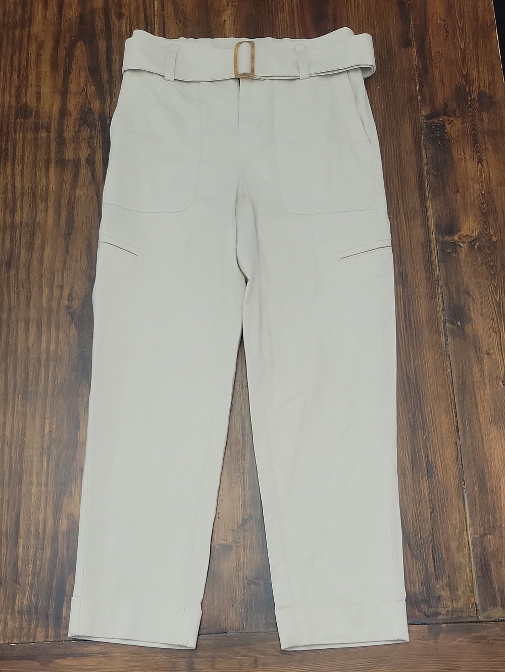 Vince Light Cream Belted Ankle Crop Pants